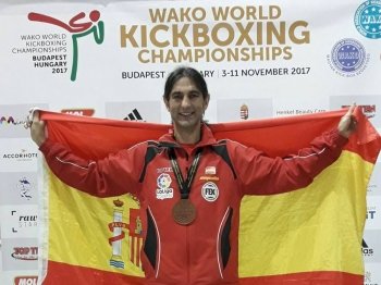 Daniel Crovetto nos trae su medalla de bronce del Mundial WAKO de Kickboxing